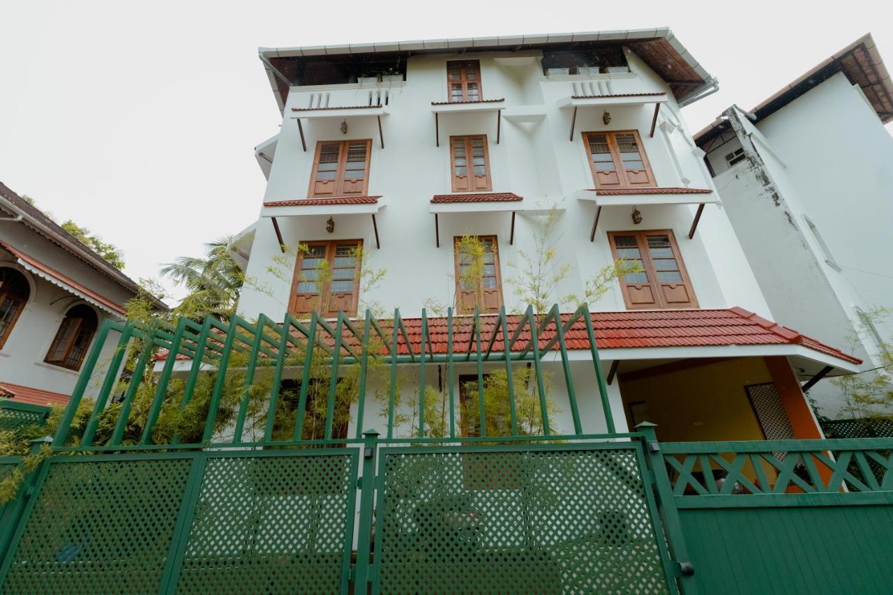 Seacoast Inn Fortkochi Fort Kochi Exterior foto